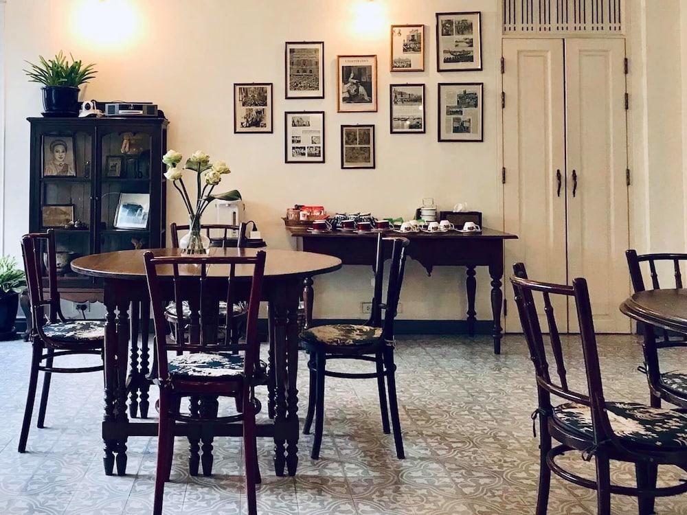 فندق Ssip Boutique Dhevej Bangkok (Adults Only) المظهر الخارجي الصورة
